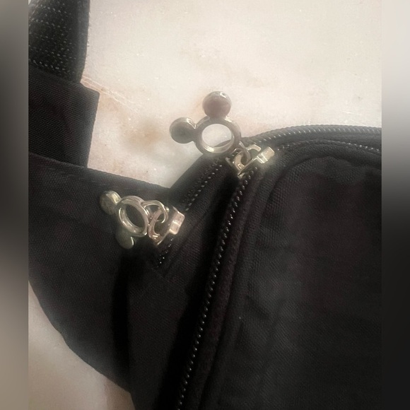 Mickey Mouse Black Belt Bag Fanny Pack With Mouse Silver Tone Zipper Pulls - Picture 3 of 10